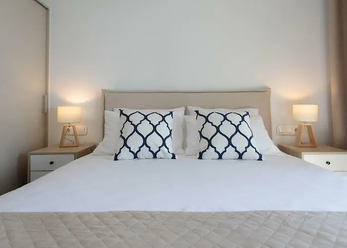 Cedar Forest Alyko Oceanfront 4br With Private Heated Pool & Access Aliko Beach