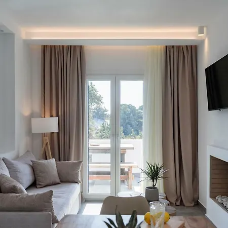 Cedar Forest Oceanfront Villa, 4br Private Pool - Naxos Villa Aliko Beach