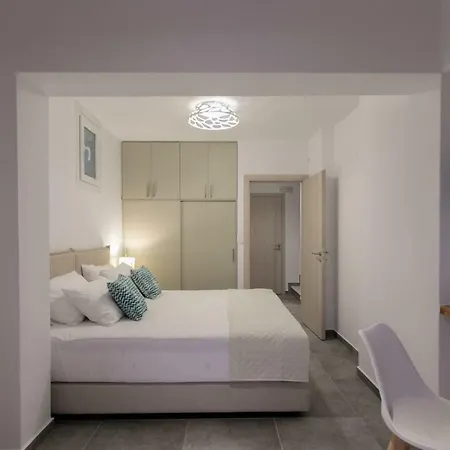 Villa Cedar Forest Alyko Oceanfront 4br With Private Heated Pool & Access