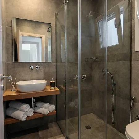 Cedar Forest Oceanfront Villa, 4br Private Pool - Naxos Aliko Beach