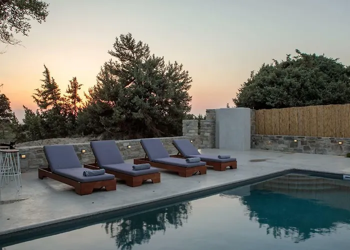 Villa Cedar Forest Alyko Oceanfront 4br With Private Heated Pool & Access *